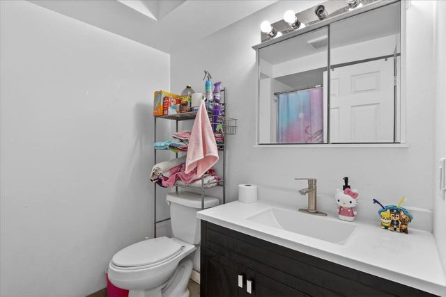 236 Chestnut Avenue, Beloit, WI 53511