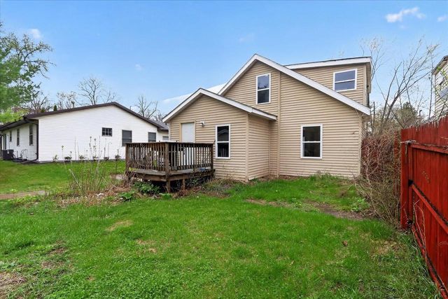 236 Chestnut Avenue, Beloit, WI 53511
