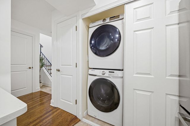 153 Greenbrook Dr 153, Stoughton, MA 02072