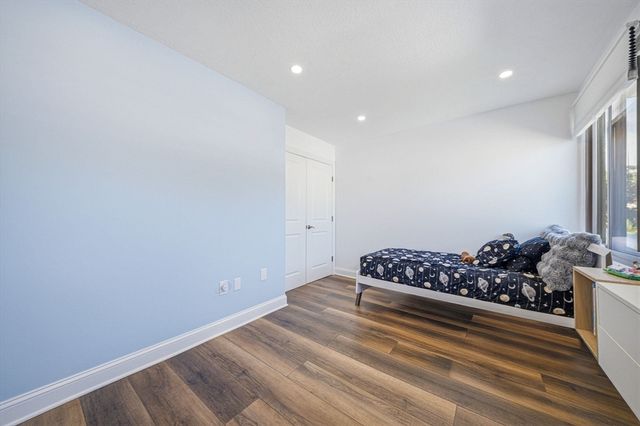 153 Greenbrook Dr 153, Stoughton, MA 02072