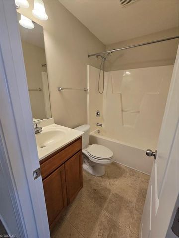 7312 Scenic Village Lane, Whitsett, NC 27377