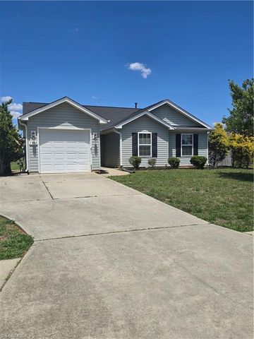 7312 Scenic Village Lane, Whitsett, NC 27377