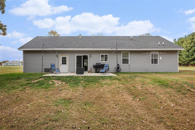 1056 Brookwood Drive, Quincy, MI 49082