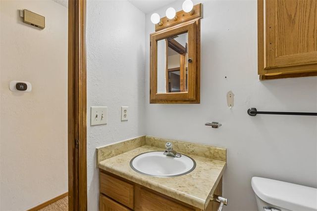 829 Lapwing Road, Edmond, OK 73003