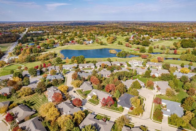 1308 VINTAGE DR, Columbia, MO 65203