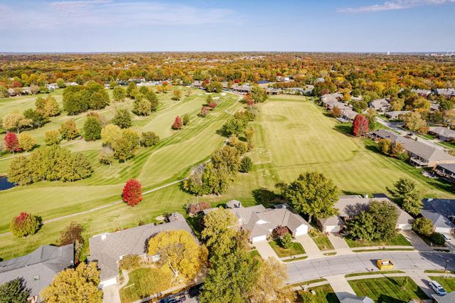 1308 VINTAGE DR, Columbia, MO 65203