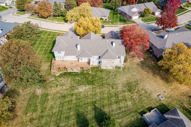 1308 VINTAGE DR, Columbia, MO 65203