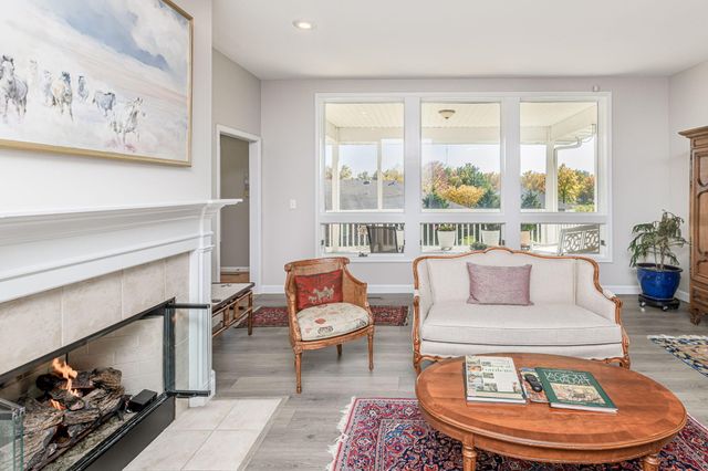 1308 VINTAGE DR, Columbia, MO 65203