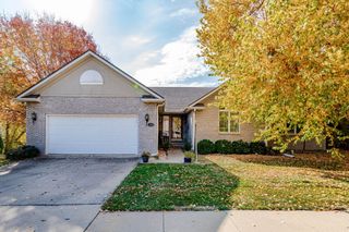 1308 VINTAGE DR, Columbia, MO 65203