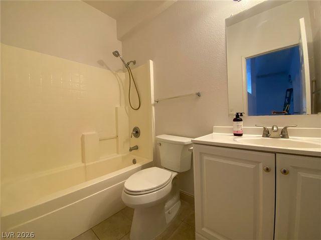 9880 Risto Court, Las Vegas, NV 89148
