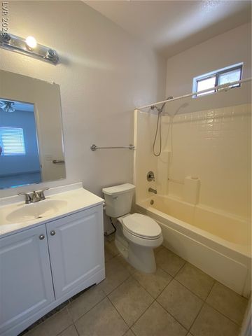 9880 Risto Court, Las Vegas, NV 89148