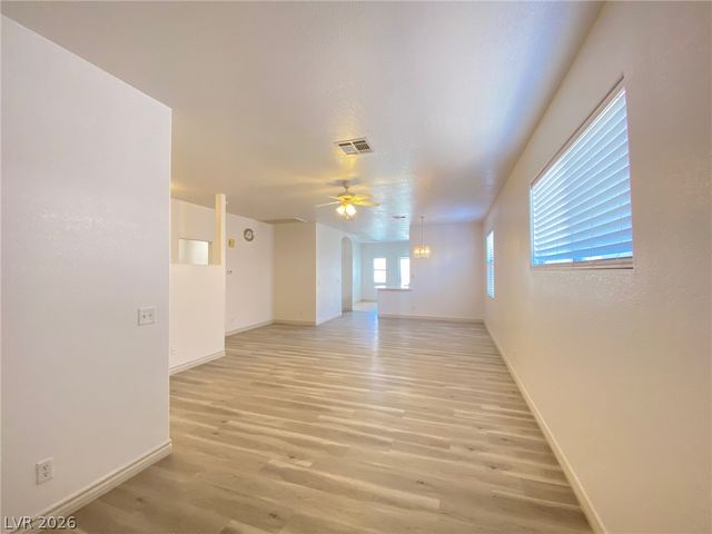 9880 Risto Court, Las Vegas, NV 89148