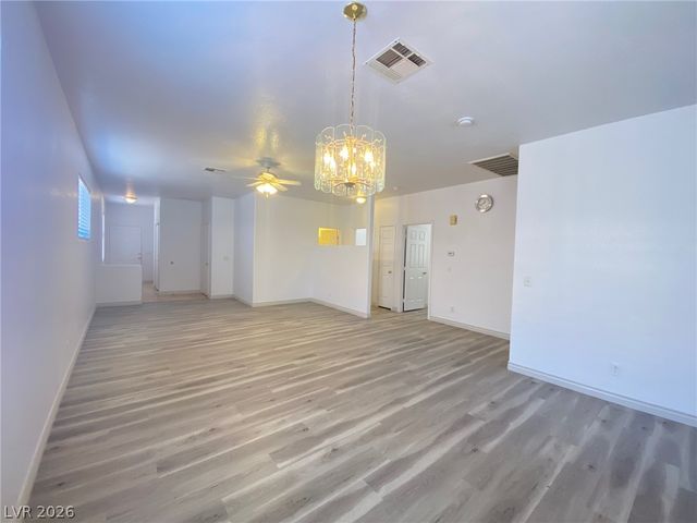 9880 Risto Court, Las Vegas, NV 89148