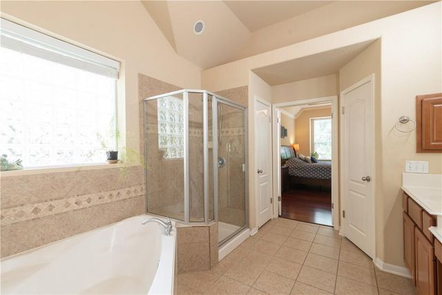 6801 Magenta LN, Austin, TX 78739