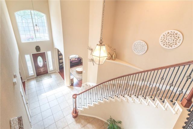 6801 Magenta LN, Austin, TX 78739