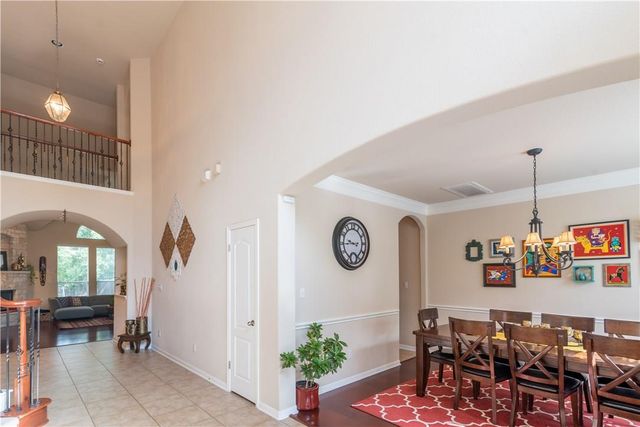 6801 Magenta LN, Austin, TX 78739