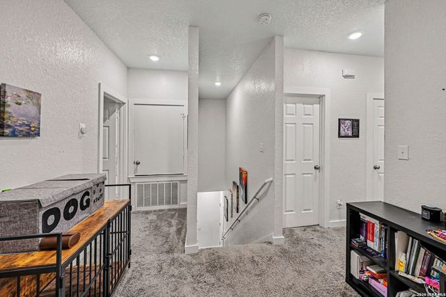 12 Oak Plz, San Antonio, TX 78216