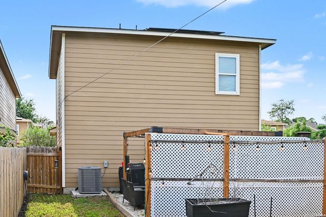 12 Oak Plz, San Antonio, TX 78216