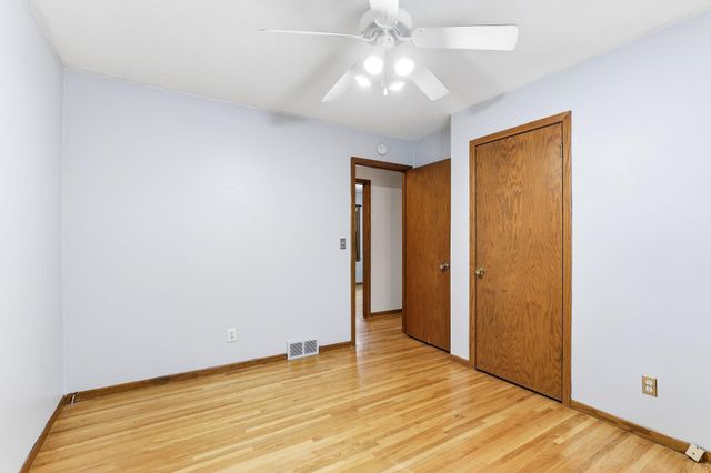 2300 W 95th Street, Bloomington, MN 55431