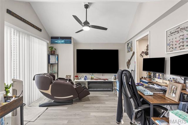 461 Scenic Drive, Riverview, MO 63137