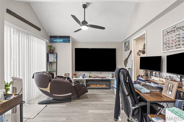 461 Scenic Drive, Riverview, MO 63137