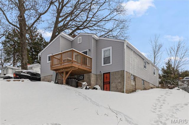 461 Scenic Drive, Riverview, MO 63137