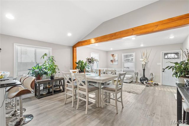 461 Scenic Drive, Riverview, MO 63137