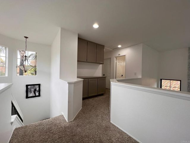 1967 Spanish Oak Way, Vista, CA 92081