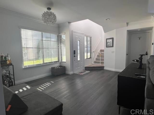 1967 Spanish Oak Way, Vista, CA 92081