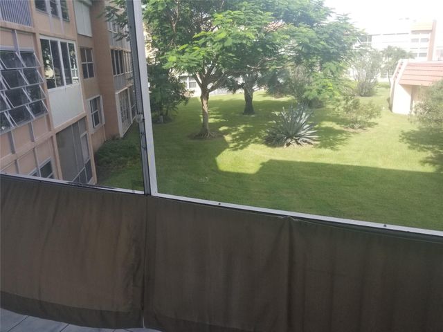 6650 Royal Palm Blvd C 205, Margate, FL 33063