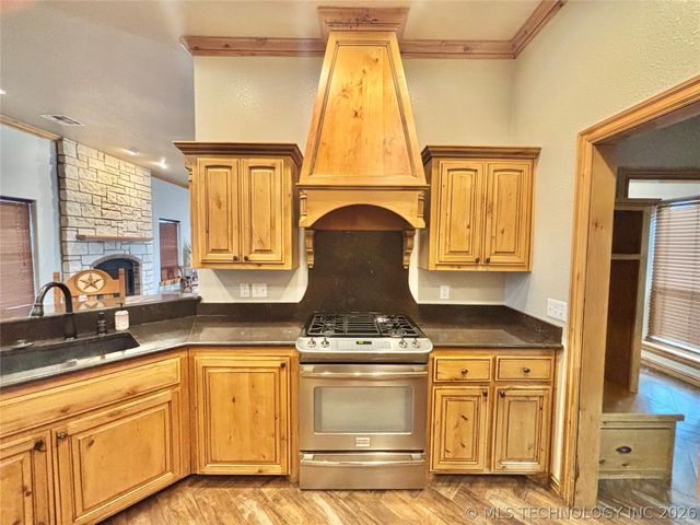 133 N Bk 700 Road, Stigler, OK 74462