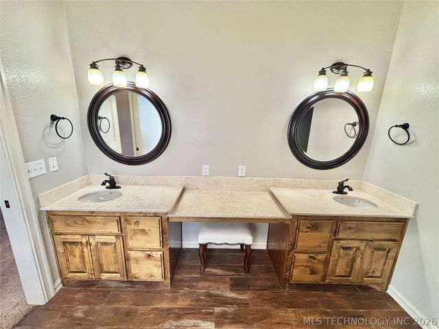 133 N Bk 700 Road, Stigler, OK 74462