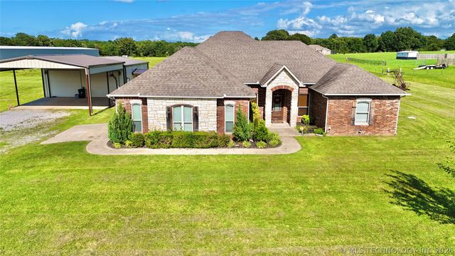 133 N Bk 700 Road, Stigler, OK 74462
