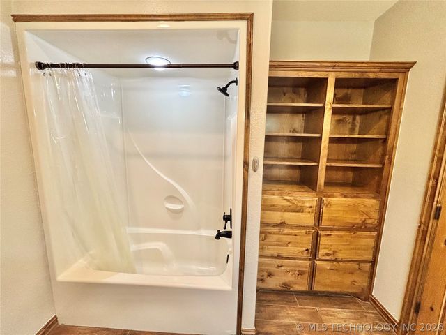 133 N Bk 700 Road, Stigler, OK 74462