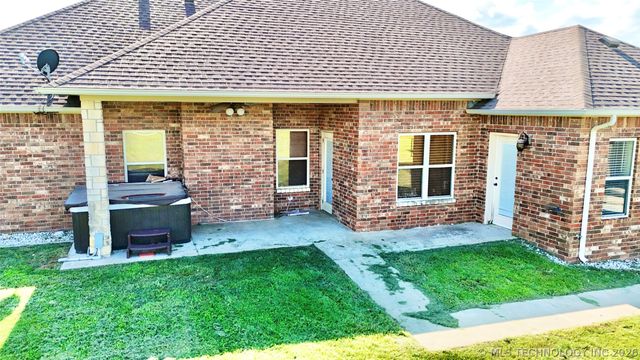 133 N Bk 700 Road, Stigler, OK 74462