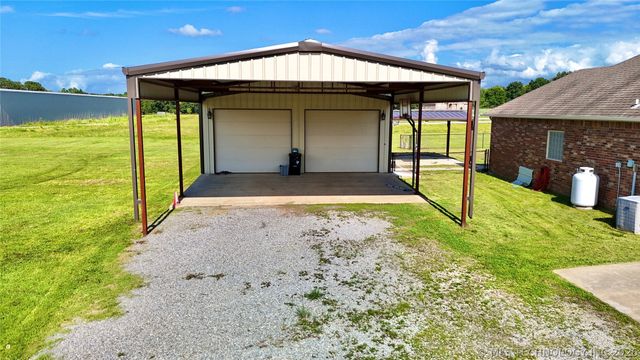 133 N Bk 700 Road, Stigler, OK 74462