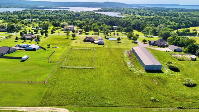 133 N Bk 700 Road, Stigler, OK 74462