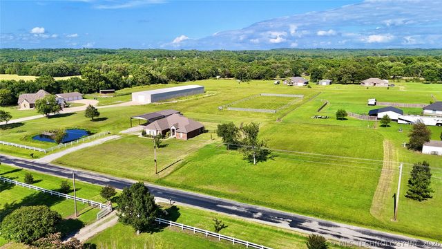 133 N Bk 700 Road, Stigler, OK 74462