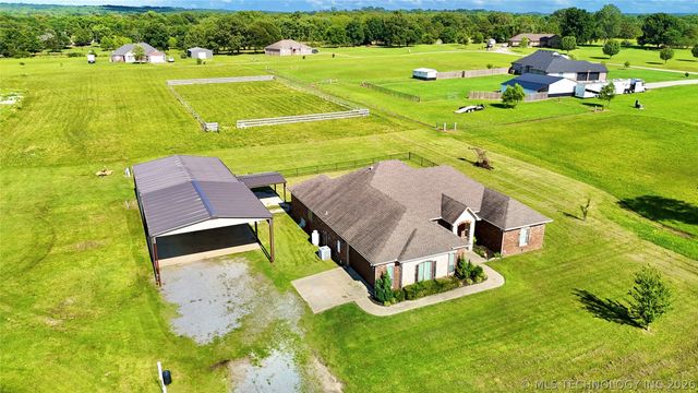 133 N Bk 700 Road, Stigler, OK 74462