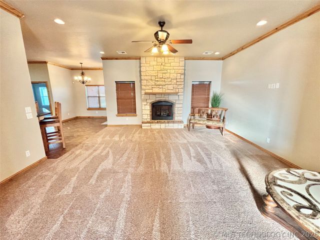 133 N Bk 700 Road, Stigler, OK 74462