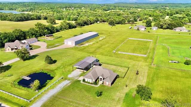 133 N Bk 700 Road, Stigler, OK 74462