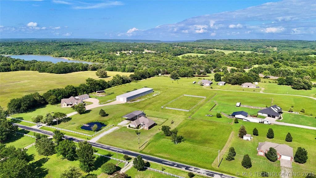 133 N Bk 700 Road, Stigler, OK 74462