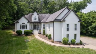 467 Bonnie Valley Dr, Lebanon, TN 37087