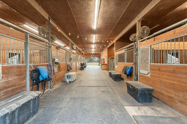 1560 Bowler Road, Waller, TX 77484