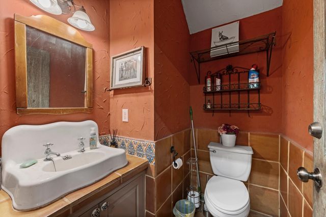 1560 Bowler Road, Waller, TX 77484