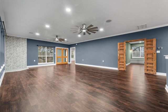 1560 Bowler Road, Waller, TX 77484