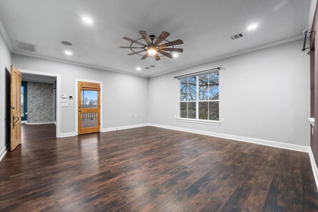 1560 Bowler Road, Waller, TX 77484
