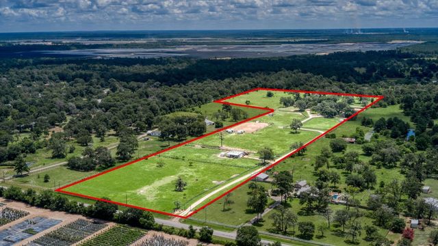 1560 Bowler Road, Waller, TX 77484