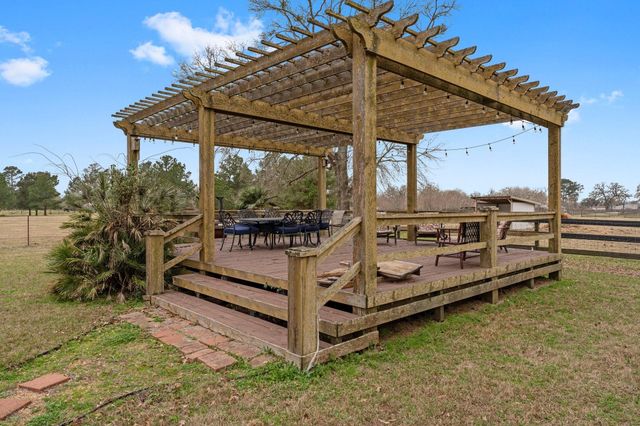 1560 Bowler Road, Waller, TX 77484