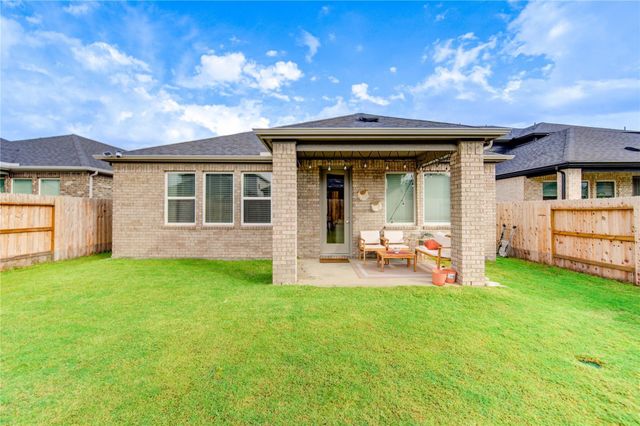 9727 Arrigoni Creek Drive, Cypress, TX 77433